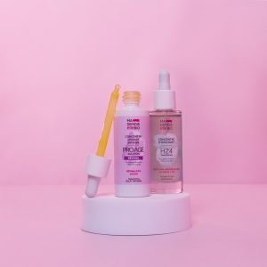 Le duo unifiant
rétinal + acide hyaluronique